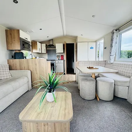 Flamingoland Land Private Caravan A051 Willows Grove *